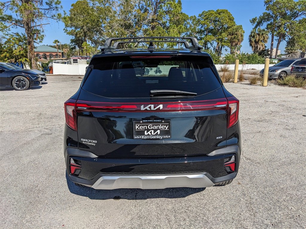 Certified 2025 Kia Seltos EX w/ EX Sunroof Package image 8