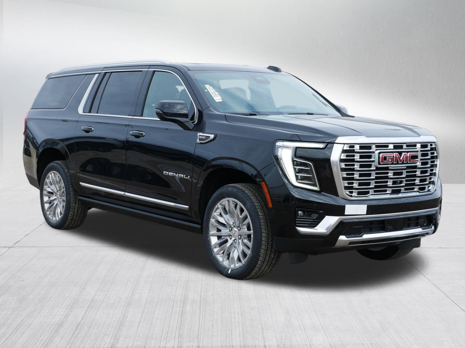 New 2026 GMC Yukon XL Denali w/ Sun & Power Step Package image 7