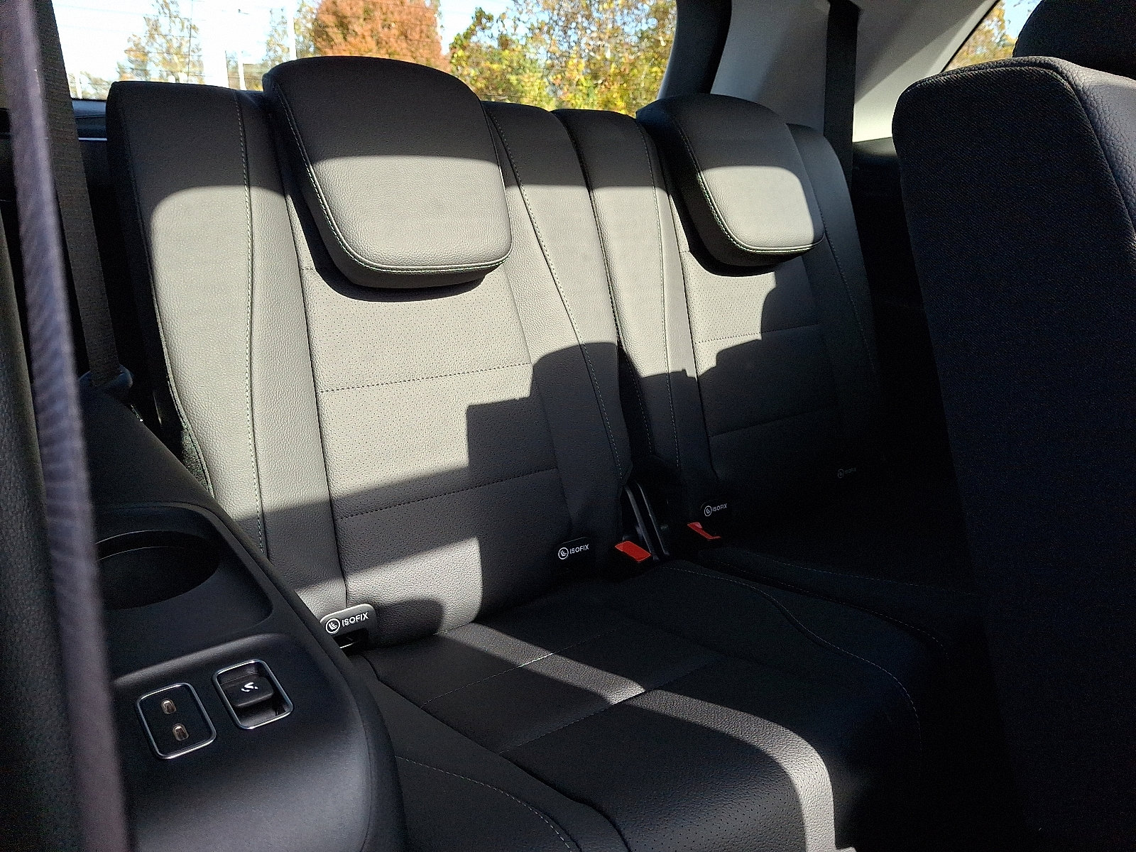 Certified 2026 Mercedes-Benz GLS 450 4MATIC image 8