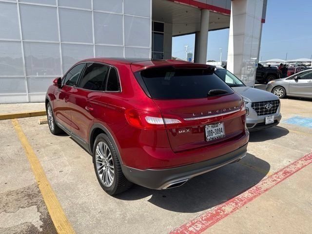 Used 2016 Lincoln MKX Reserve w/ Technology Package FWD image 6