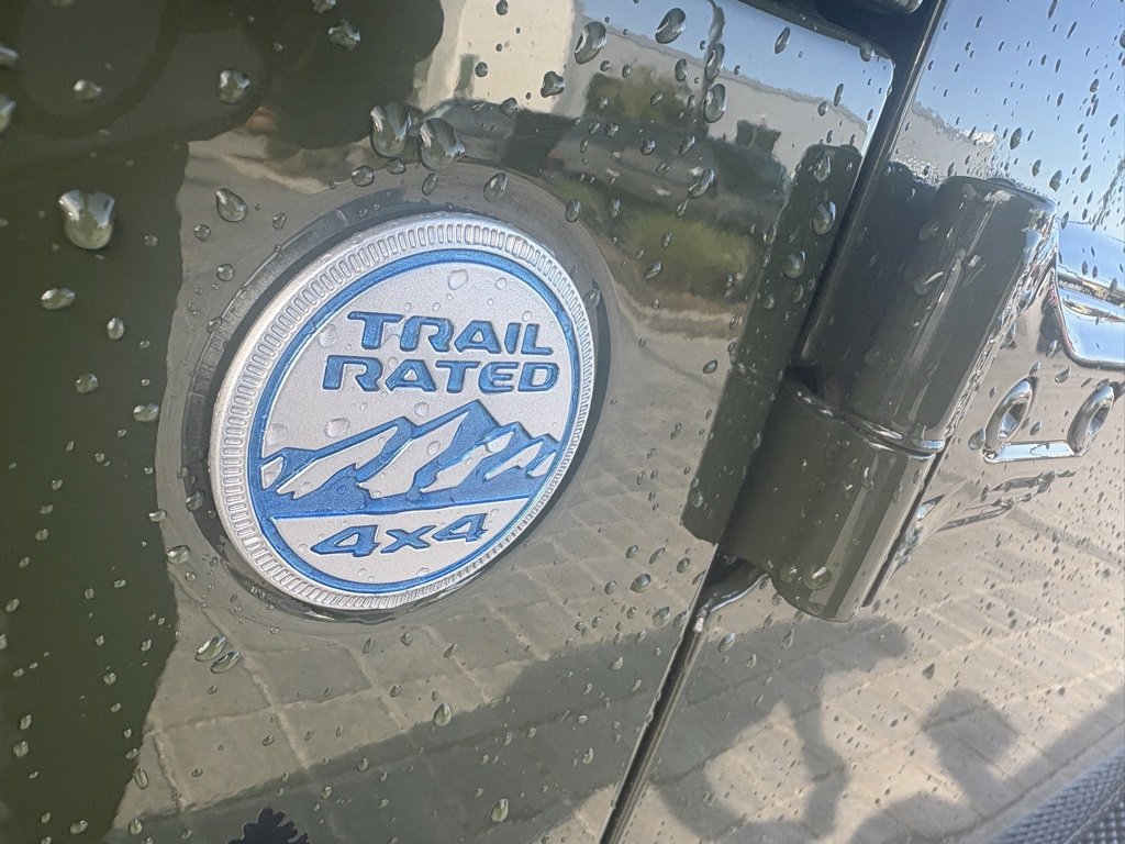 Used 2021 Jeep Wrangler Unlimited Sahara image 12