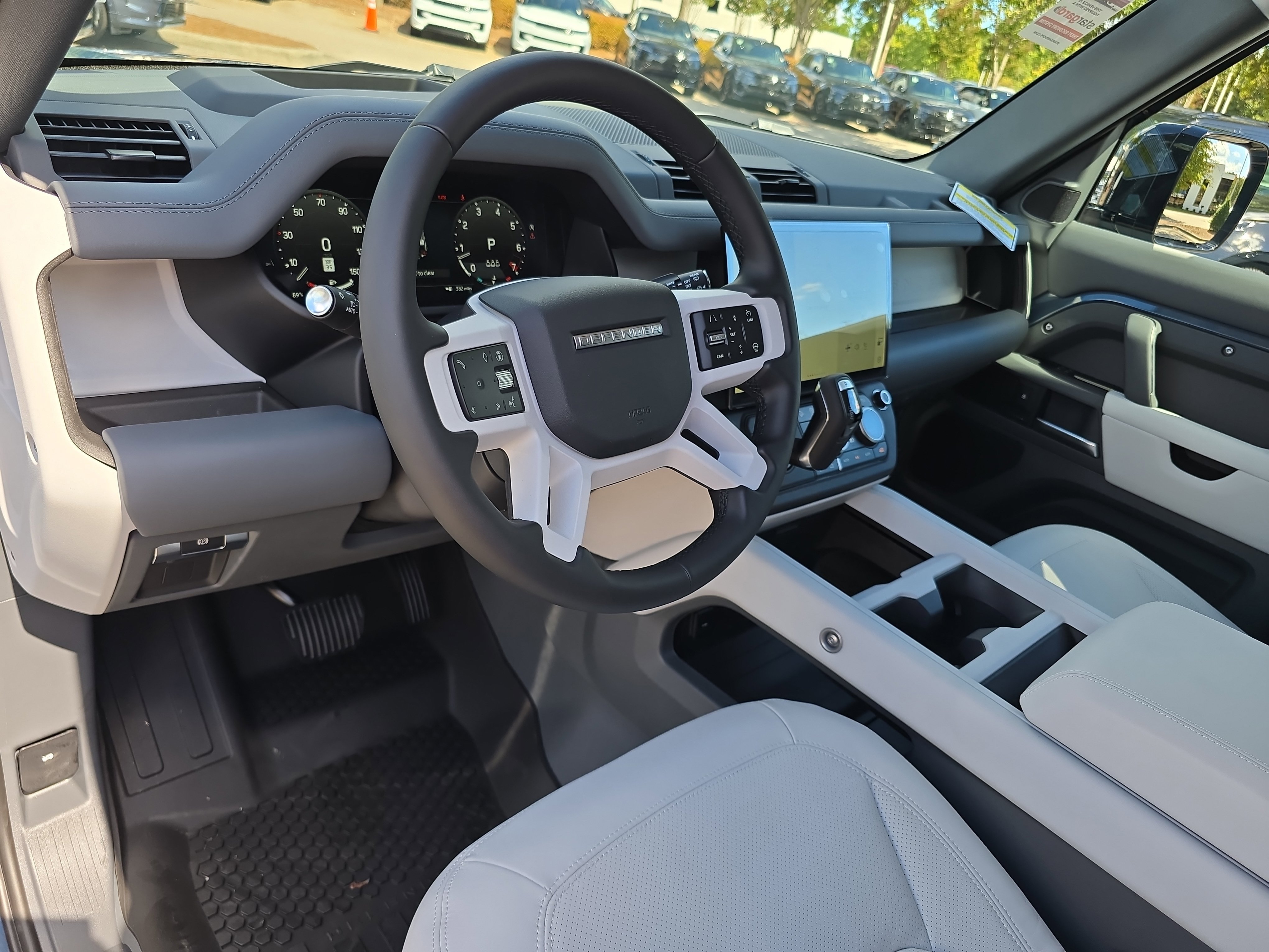 New 2026 Land Rover Defender 110 S image 15