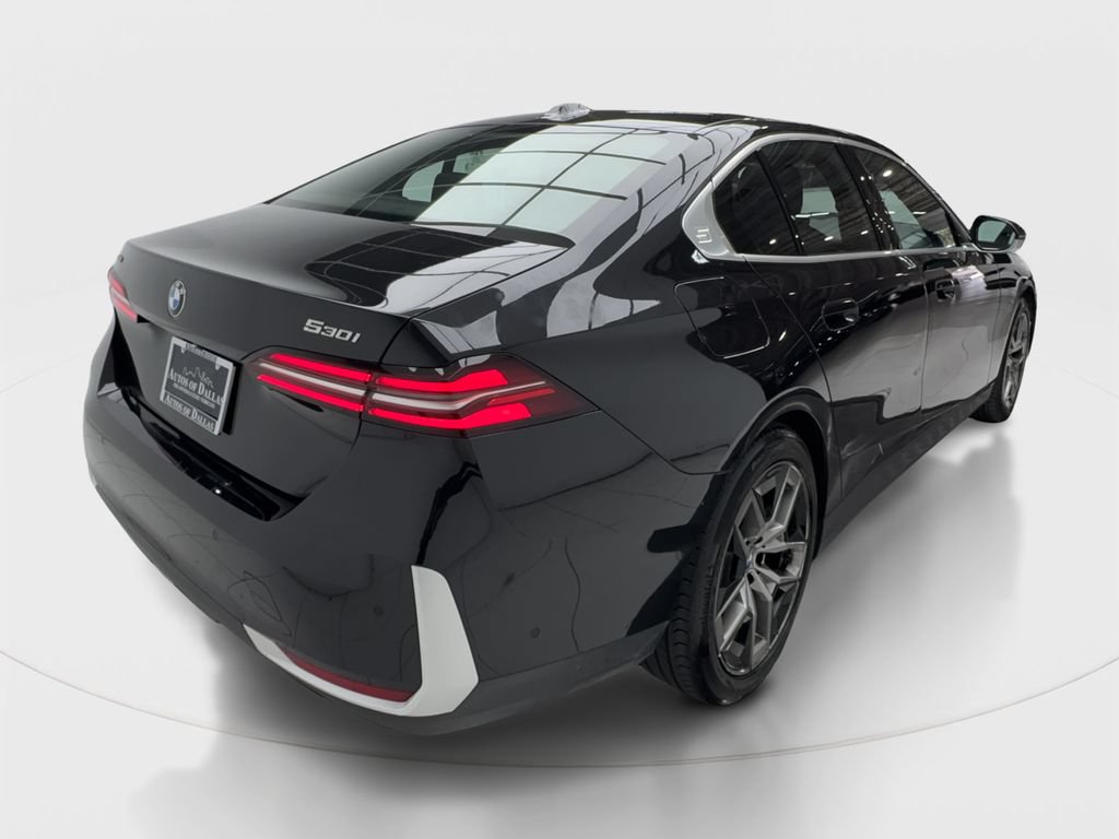 Used 2026 BMW 530i xDrive AWD/4WD image 8