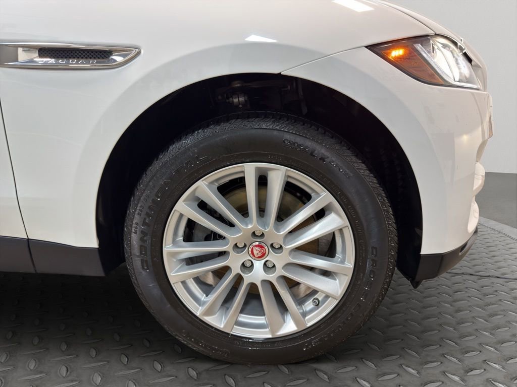 Used 2020 Jaguar F-PACE Prestige AWD/4WD image 23