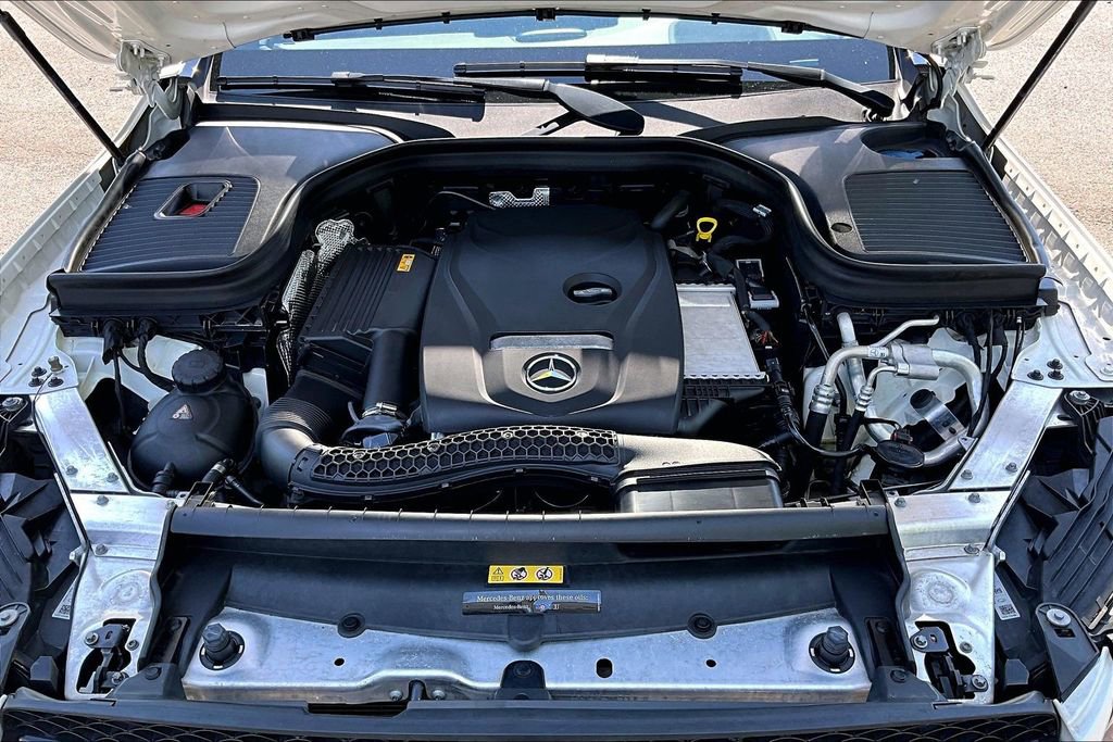 Used 2018 Mercedes-Benz GLC 300 4MATIC image 21