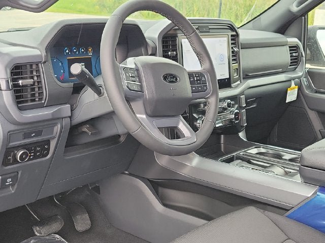 New 2026 Ford F150 XLT w/ Equipment Group 302A MID AWD/4WD image 6