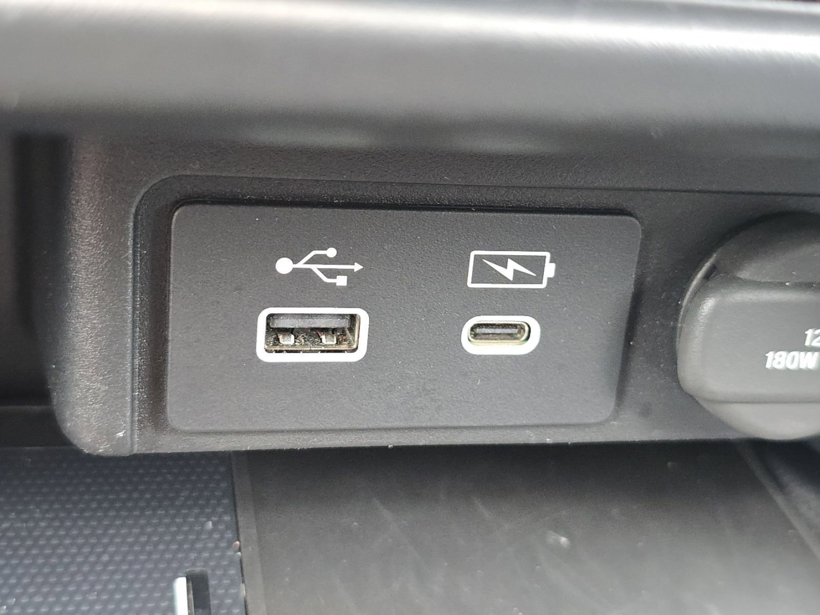 Used 2024 Honda Passport EX-L image 28