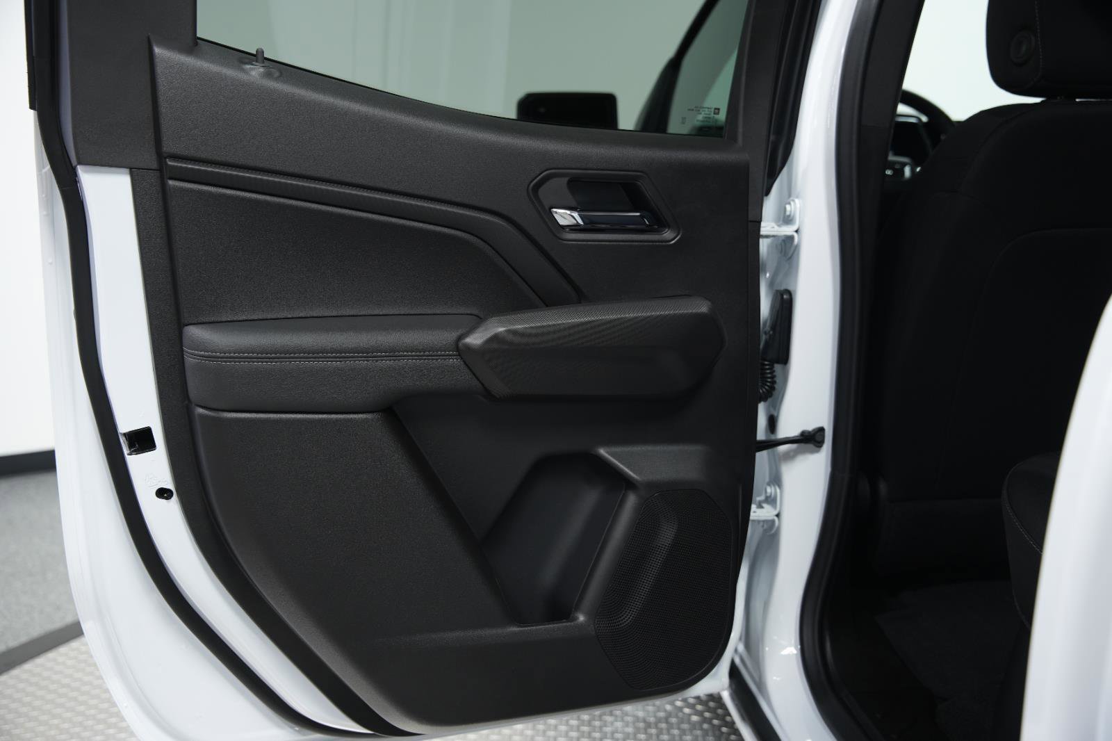 New 2026 GMC Canyon Elevation image 18