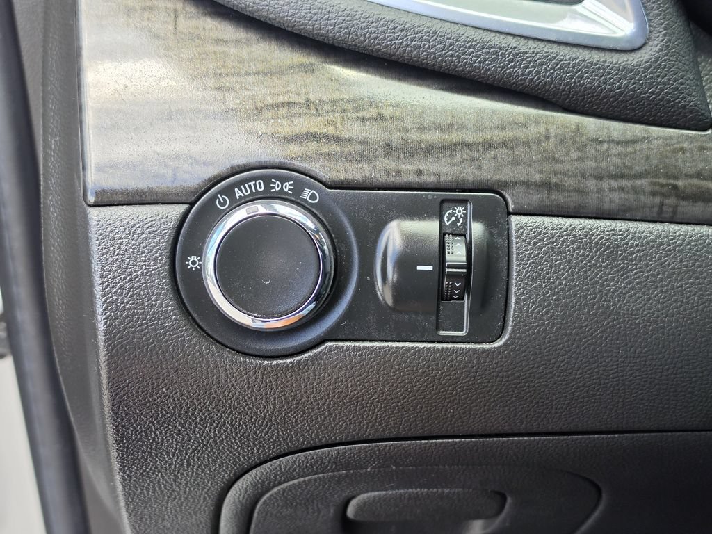 Used 2016 Buick Encore FWD image 22
