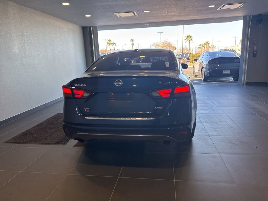 Used 2021 Nissan Altima 2.5 SR image 9