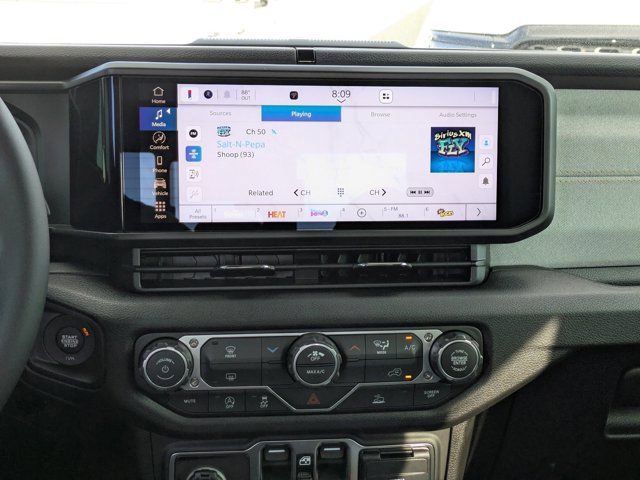 New 2026 Jeep Gladiator Sport image 15