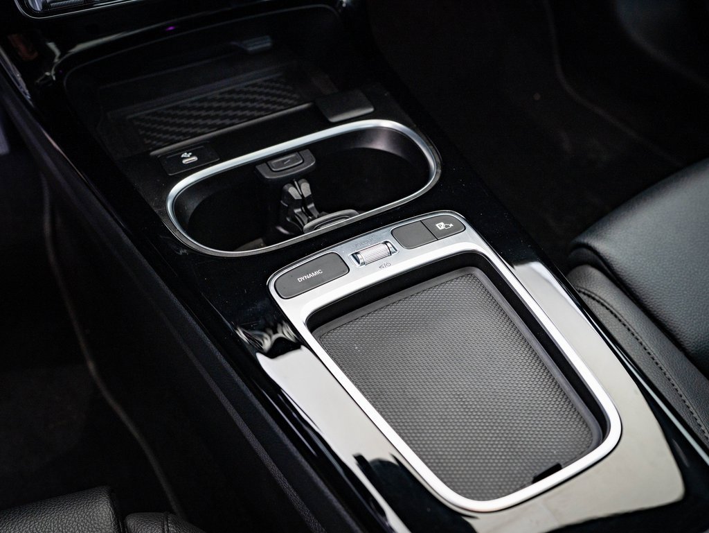 Certified 2025 Mercedes-Benz CLA 250 4MATIC image 31