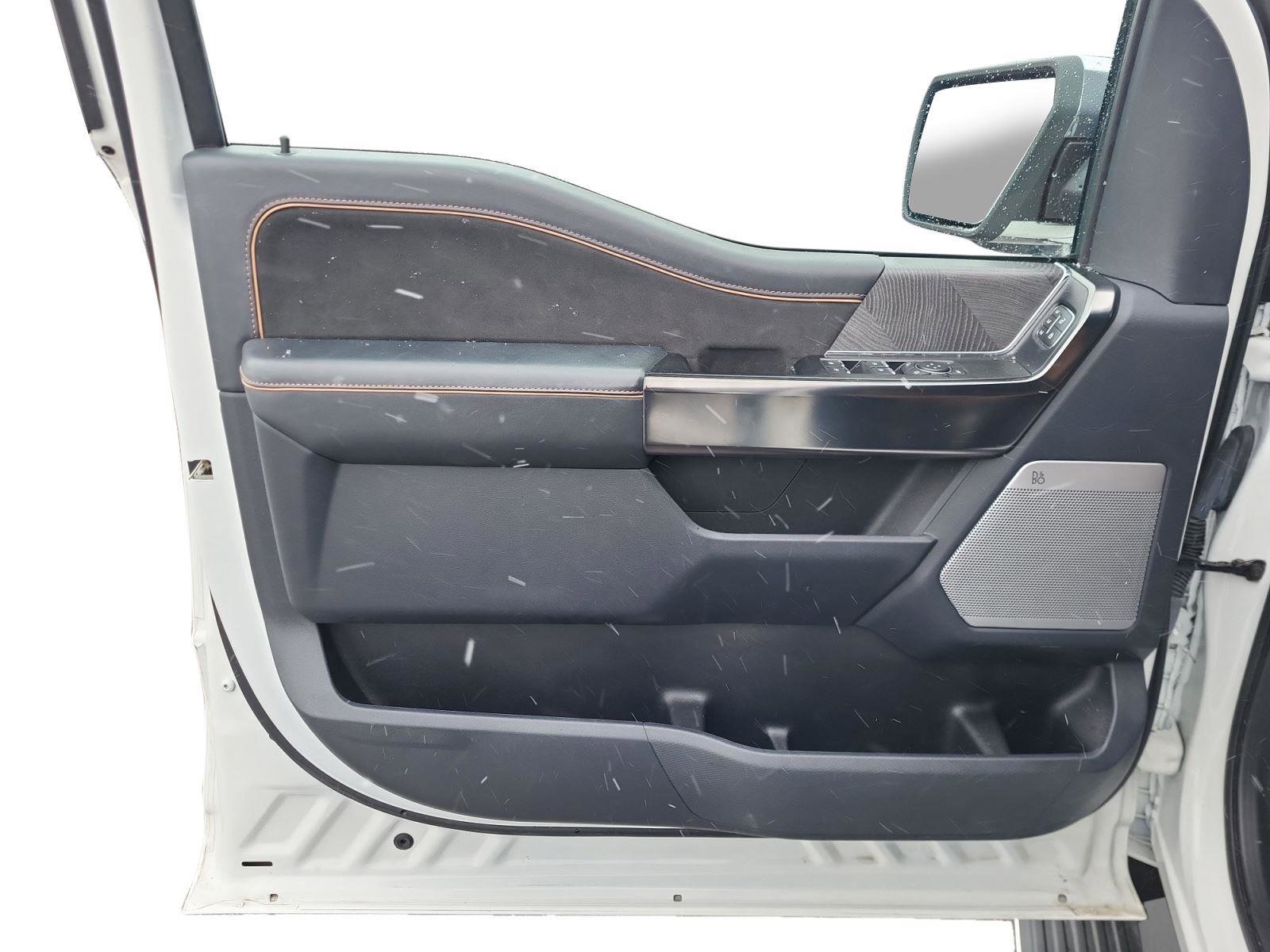 Used 2022 Ford F150 Platinum w/ Bed Utility Package image 9