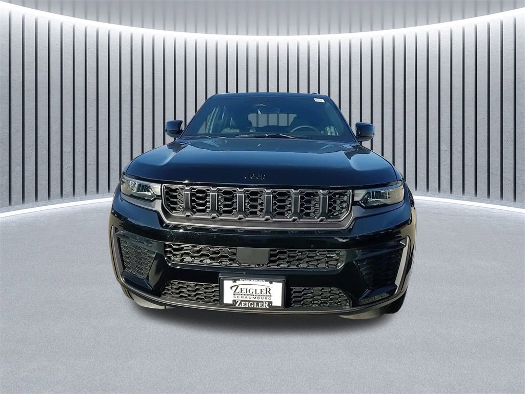 New 2026 Jeep Grand Cherokee Altitude image 7