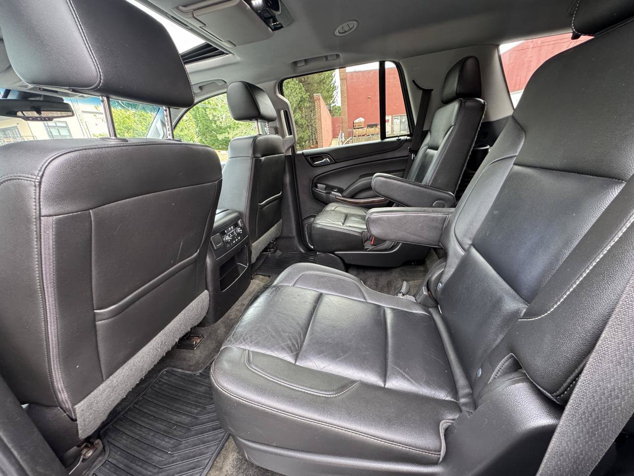 Used 2018 Chevrolet Tahoe LT AWD/4WD image 10