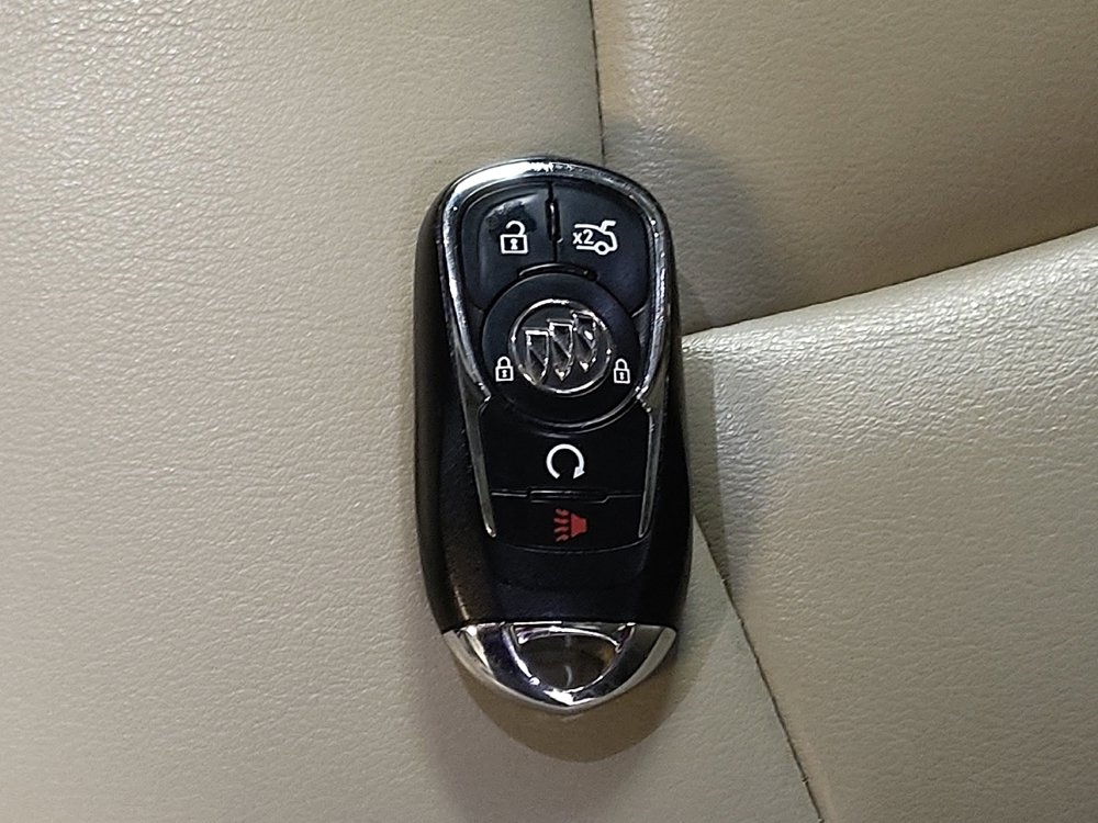 Used 2019 Buick LaCrosse Preferred image 32