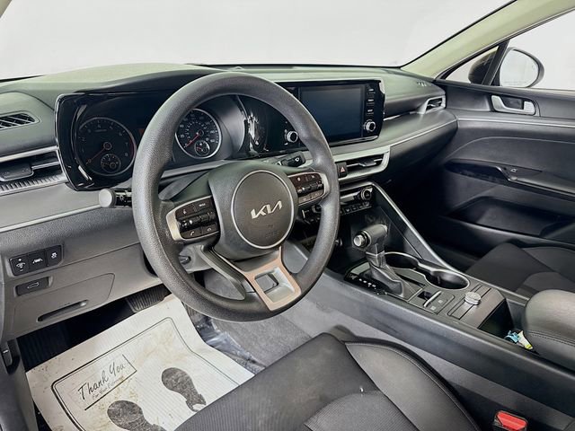 Used 2022 Kia K5 LXS image 9