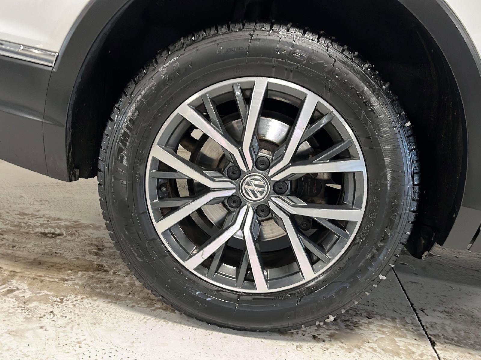 Used 2018 Volkswagen Tiguan SE image 26