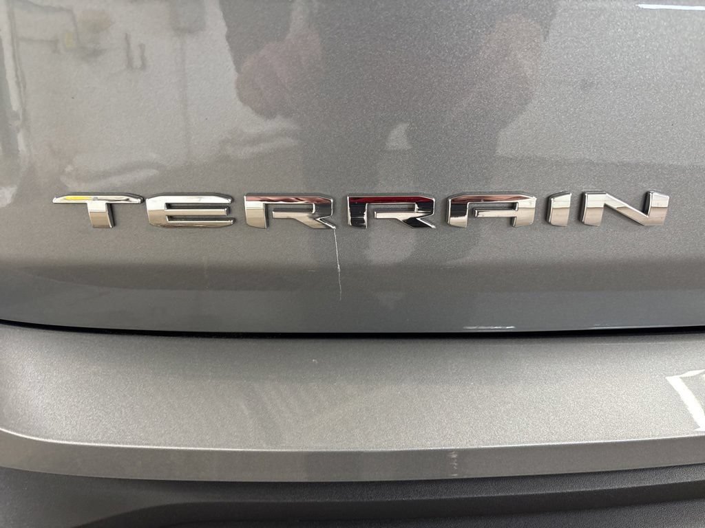 Used 2024 GMC Terrain SLE AWD/4WD image 29