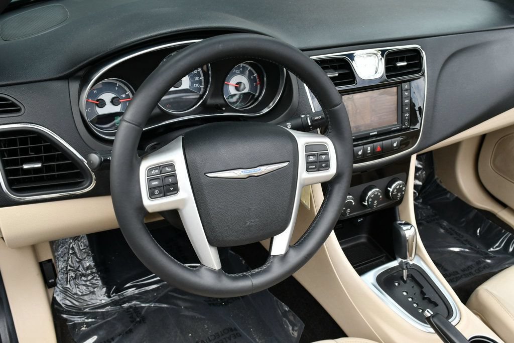 Used 2012 Chrysler 200 Limited FWD image 63