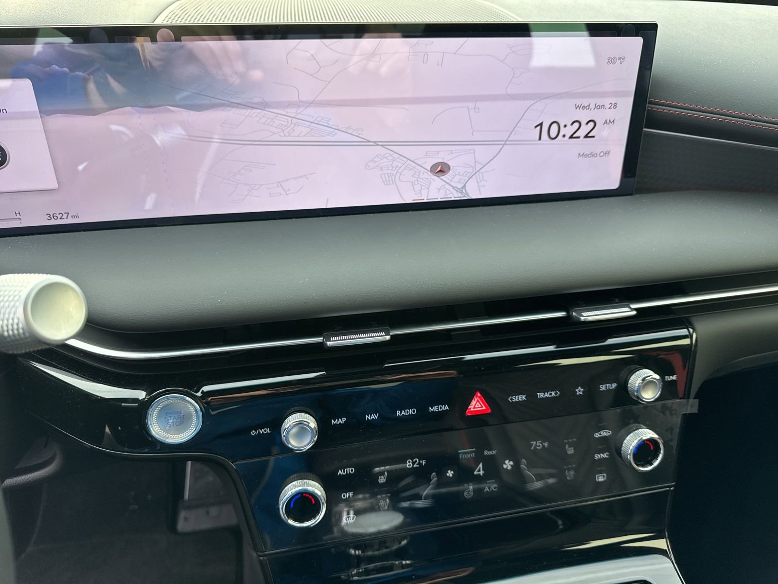 Used 2025 Genesis G80 3.5T Sport image 26