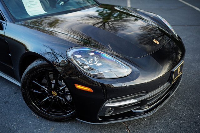 Used 2018 Porsche Panamera 4 image 14