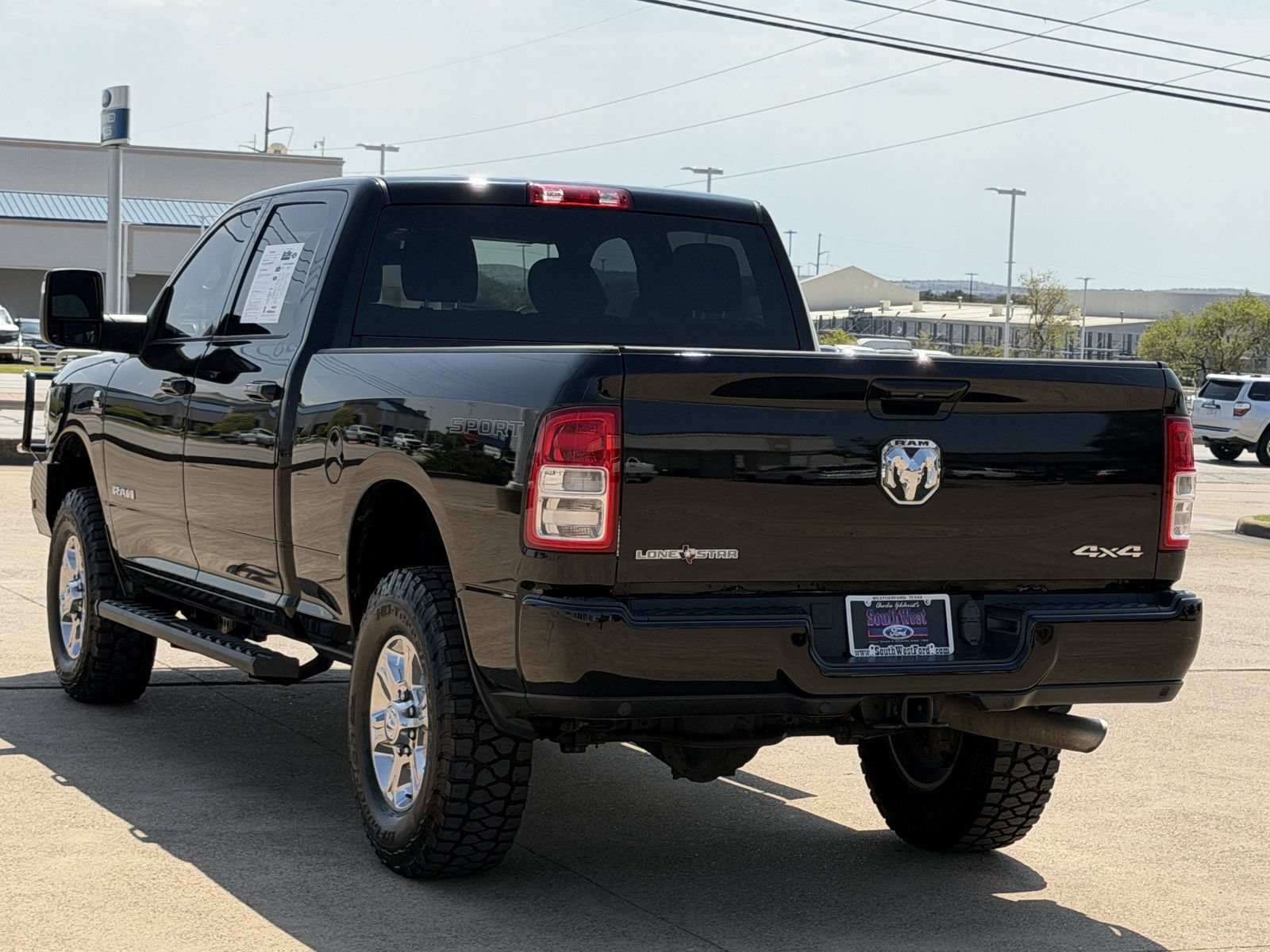 Used 2024 RAM 2500 Lone Star w/ Sport Appearance Package AWD/4WD image 6