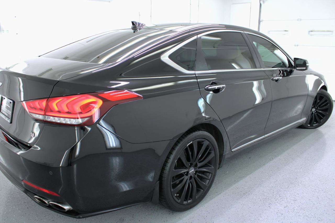 Used 2015 Hyundai Genesis 5.0 w/ Option Group 05 RWD image 15