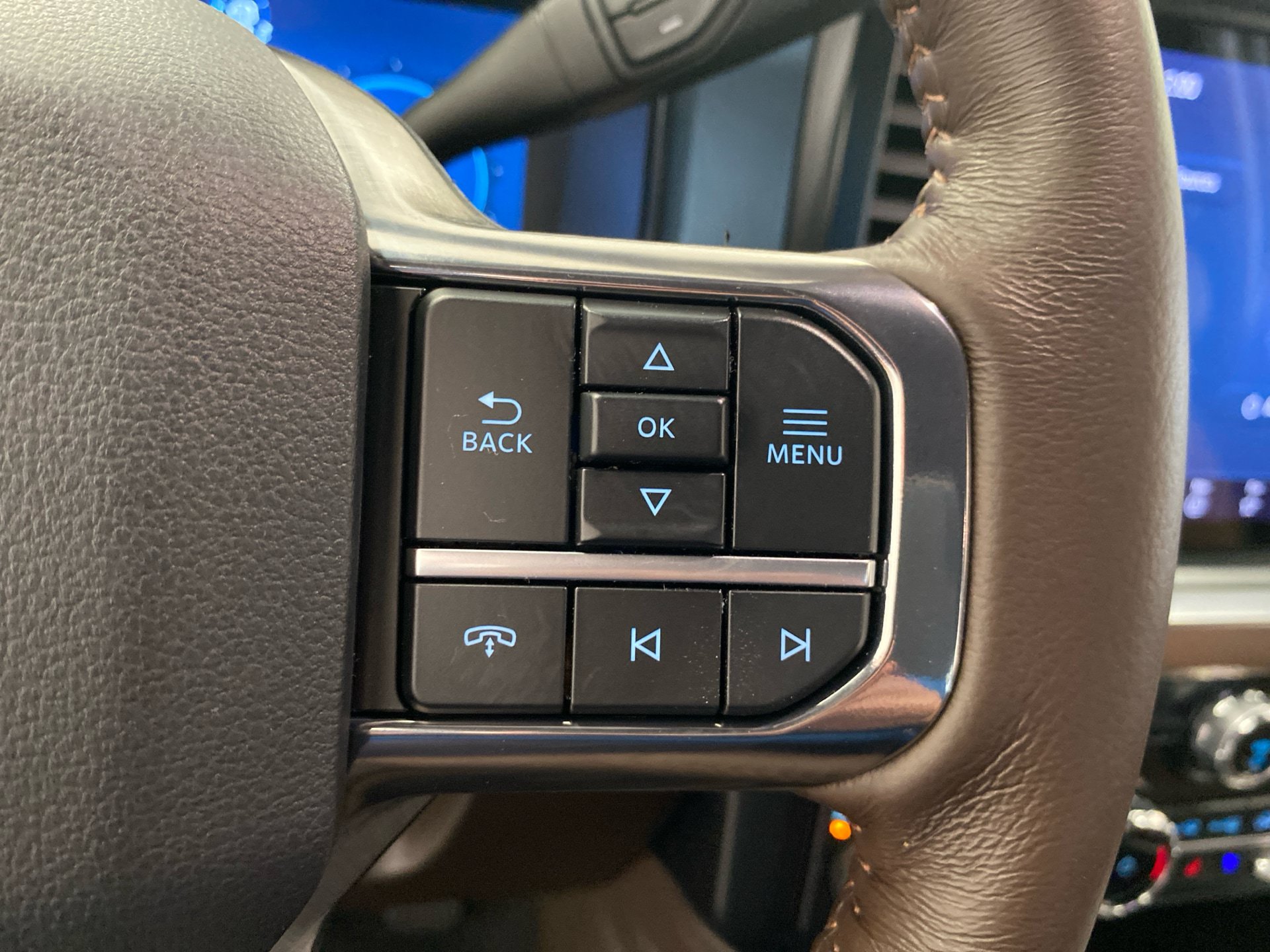 Used 2026 Ford F450 King Ranch w/ FX4 Off-Road Package AWD/4WD image 22