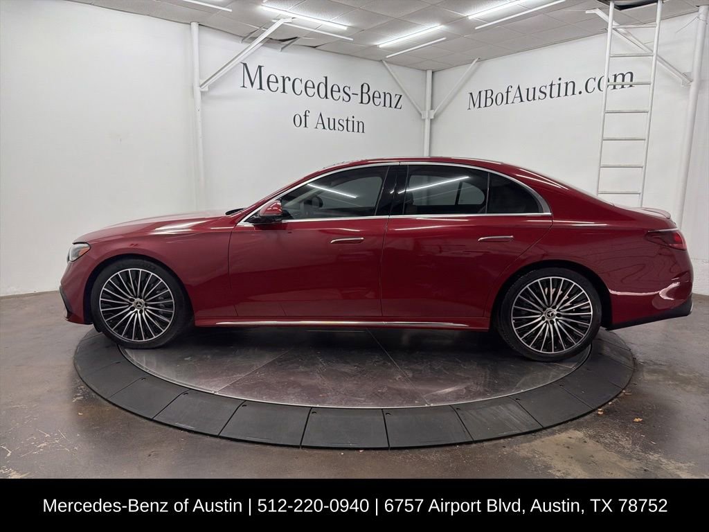 Used 2025 Mercedes-Benz E 450 4MATIC Sedan image 4