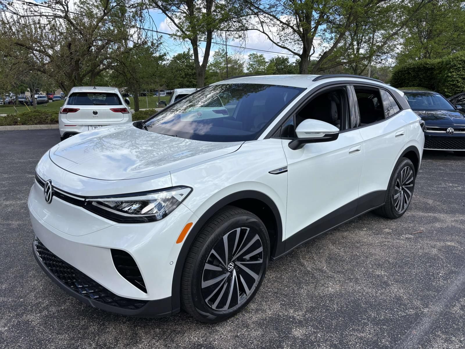 New 2026 Volkswagen ID.4 Pro AWD/4WD video 1