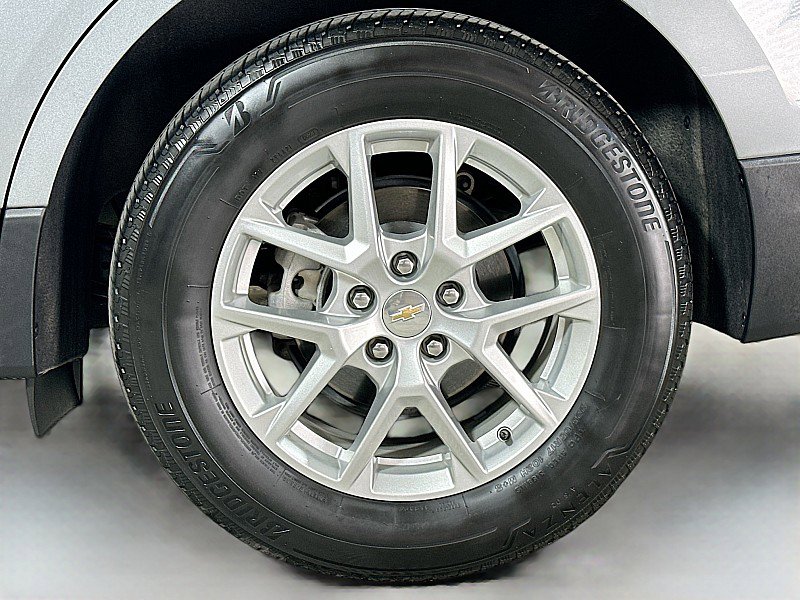 Used 2023 Chevrolet Equinox LS w/ LS Convenience Package image 28