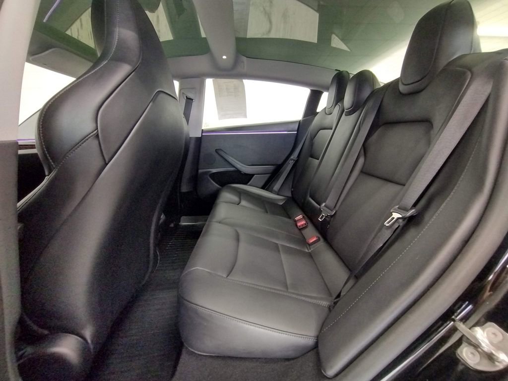 Used 2024 Tesla Model 3 Performance image 33