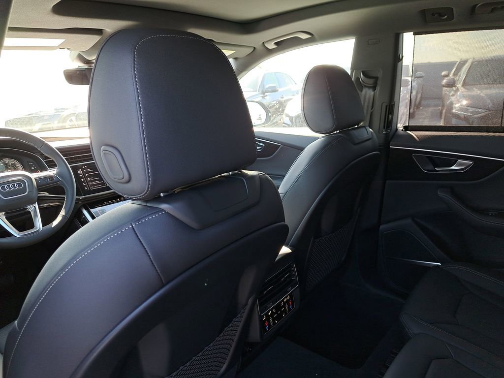 New 2026 Audi Q8 Premium Plus image 26