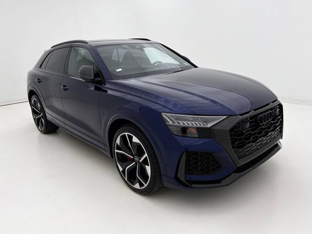 Used 2021 Audi RS Q8 w/ Carbon Optic Package AWD/4WD image 6