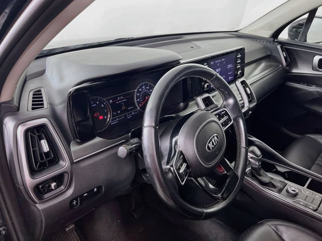 Used 2021 Kia Sorento S w/ Panoramic Sunroof Package FWD image 10