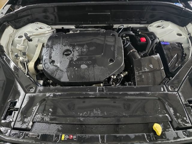 Used 2023 Volvo XC90 B6 Plus w/ Protection Package Premier image 19