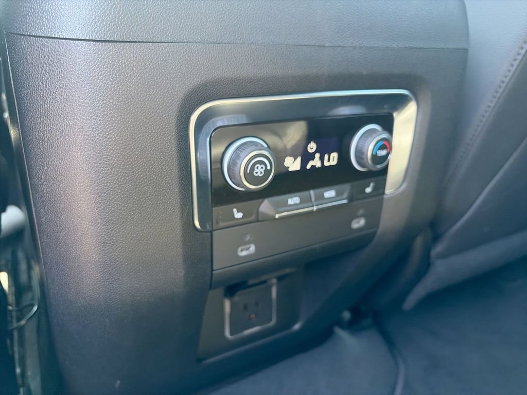 Used 2023 Chevrolet Tahoe RST w/ Luxury Package RWD image 29