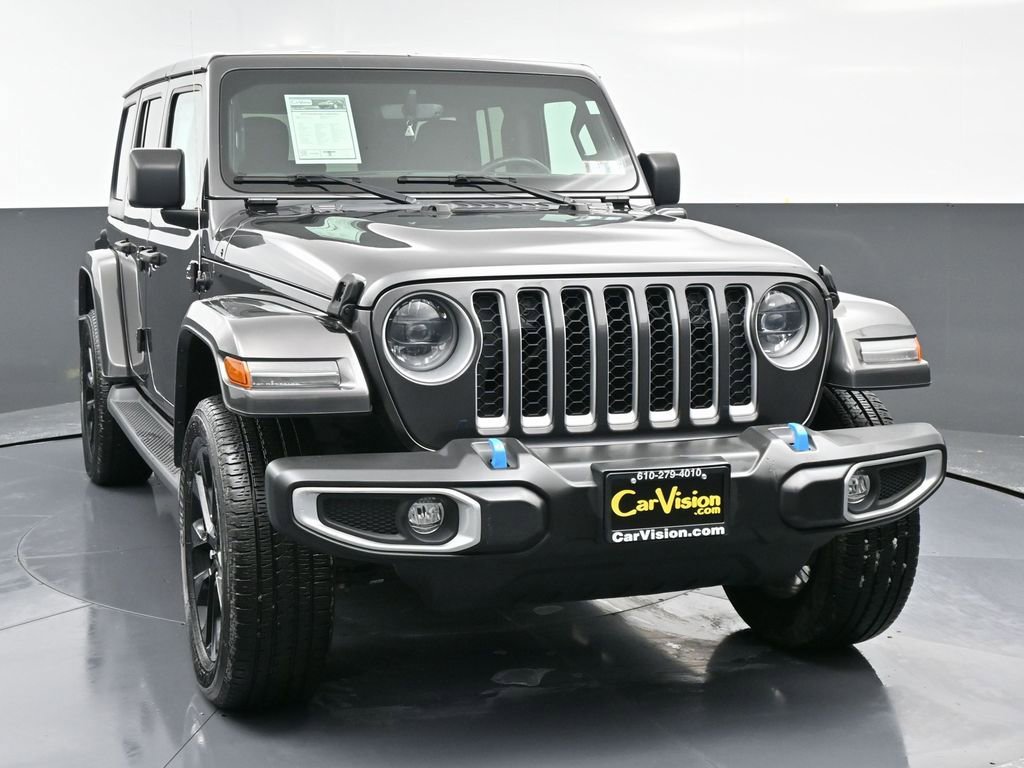Used 2023 Jeep Wrangler Unlimited Sahara w/ Cold Weather Group image 4