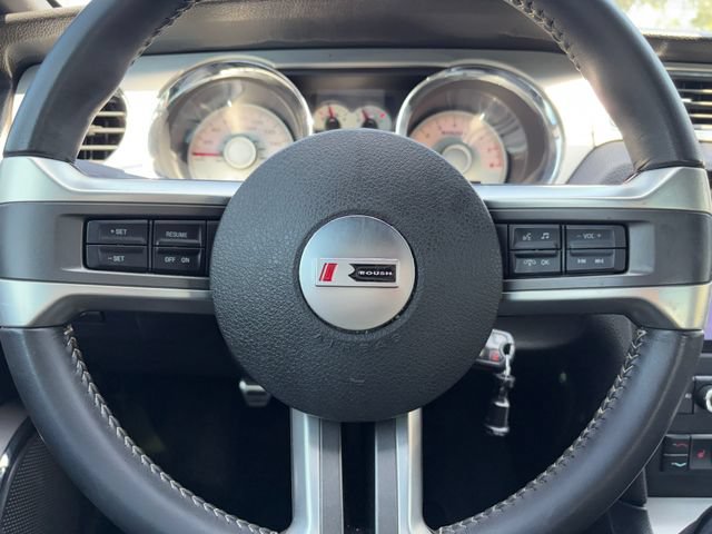 Used 2011 Ford Mustang GT Premium w/ Security Pkg RWD image 11