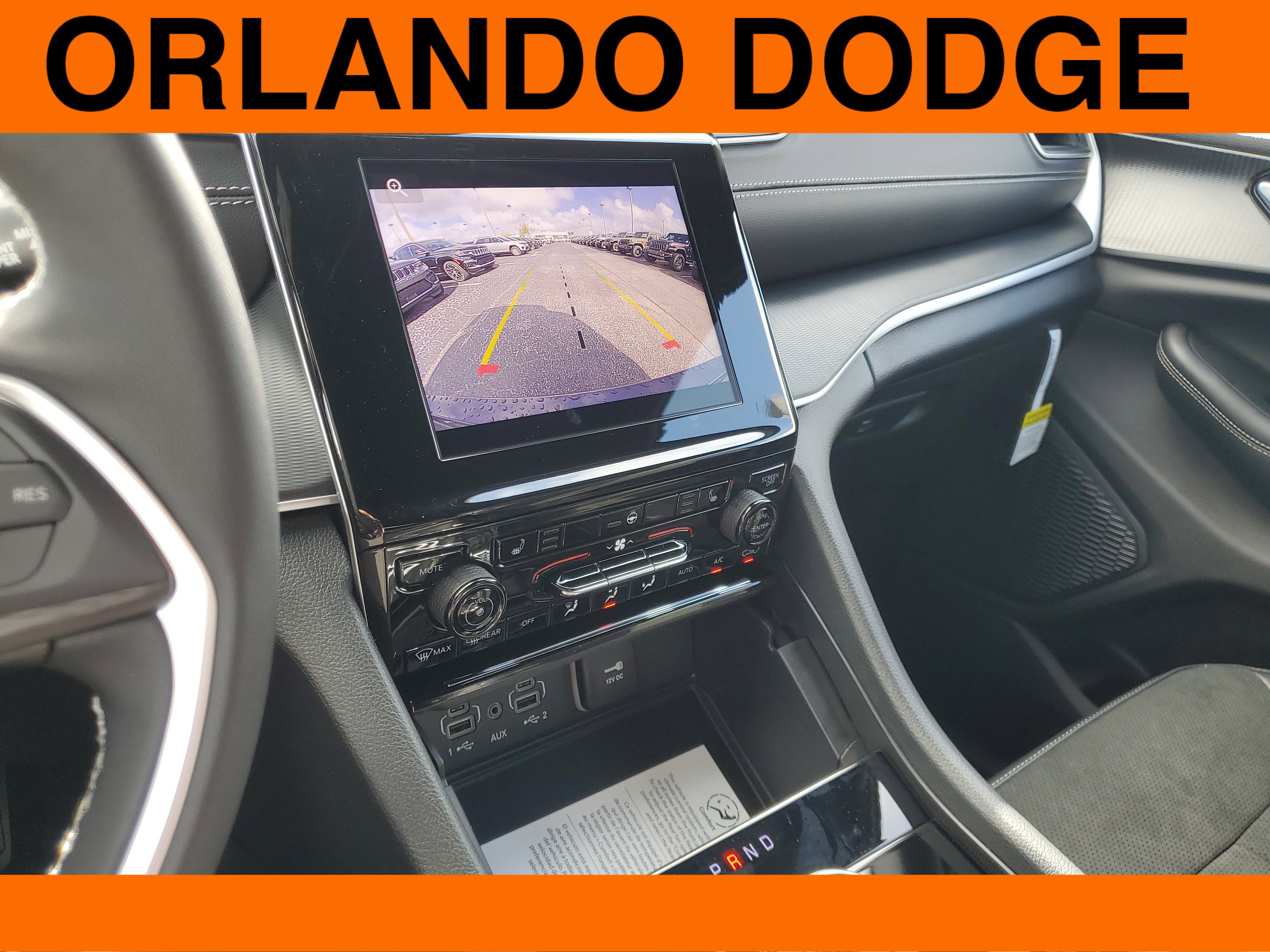 New 2025 Jeep Grand Cherokee L Altitude image 15