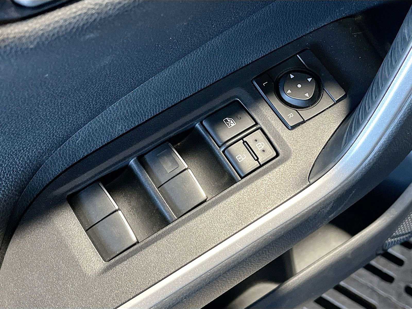 Used 2024 Toyota RAV4 XSE w/ Weather Package image 18