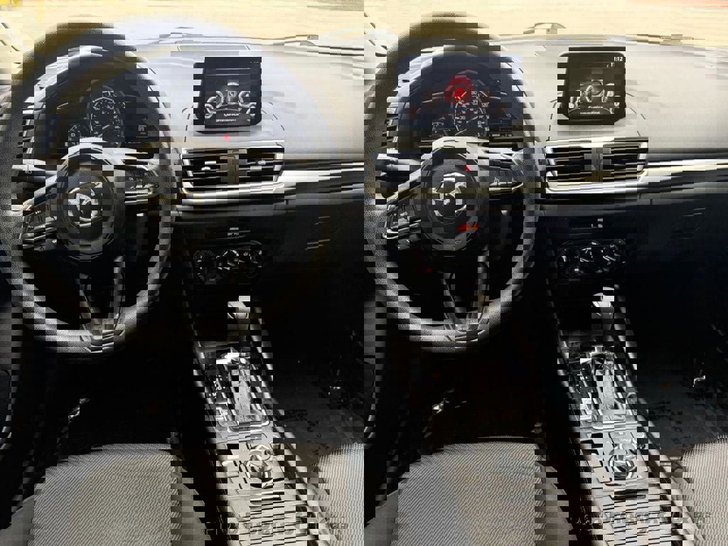 Used 2017 MAZDA MAZDA3 Sport image 11