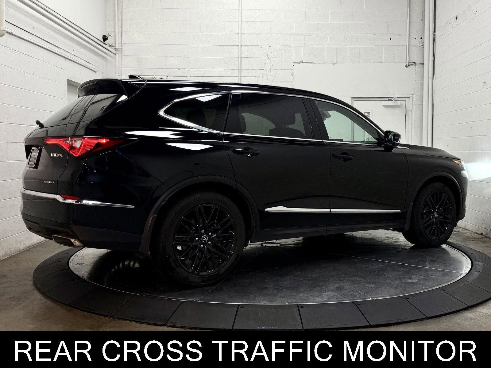 Used 2022 Acura MDX SH-AWD image 8