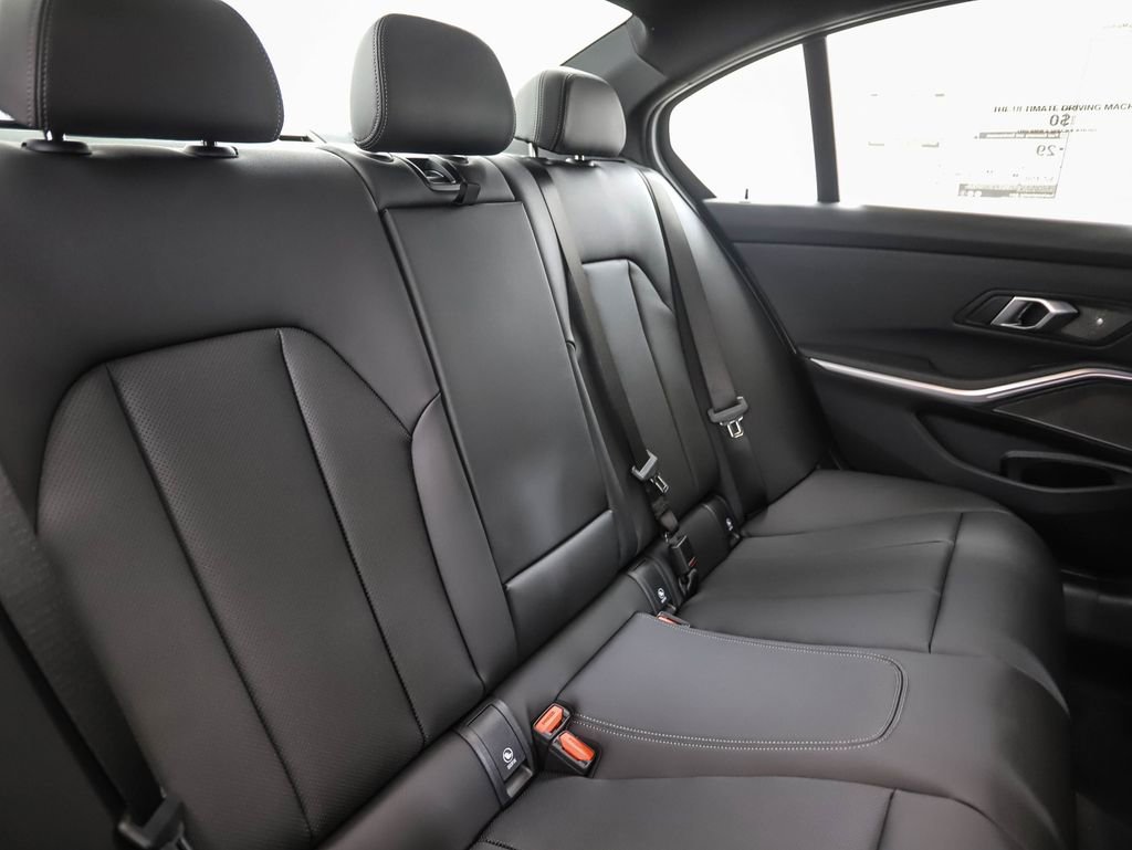 New 2026 BMW 330i xDrive Sedan w/ M Sport Package image 27