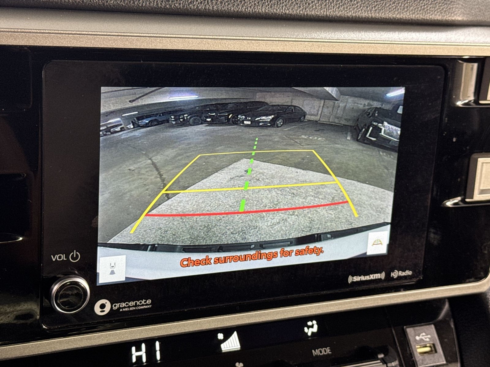 Used 2022 Toyota Tundra SR5 w/ SR5 Convenience Package AWD/4WD image 23