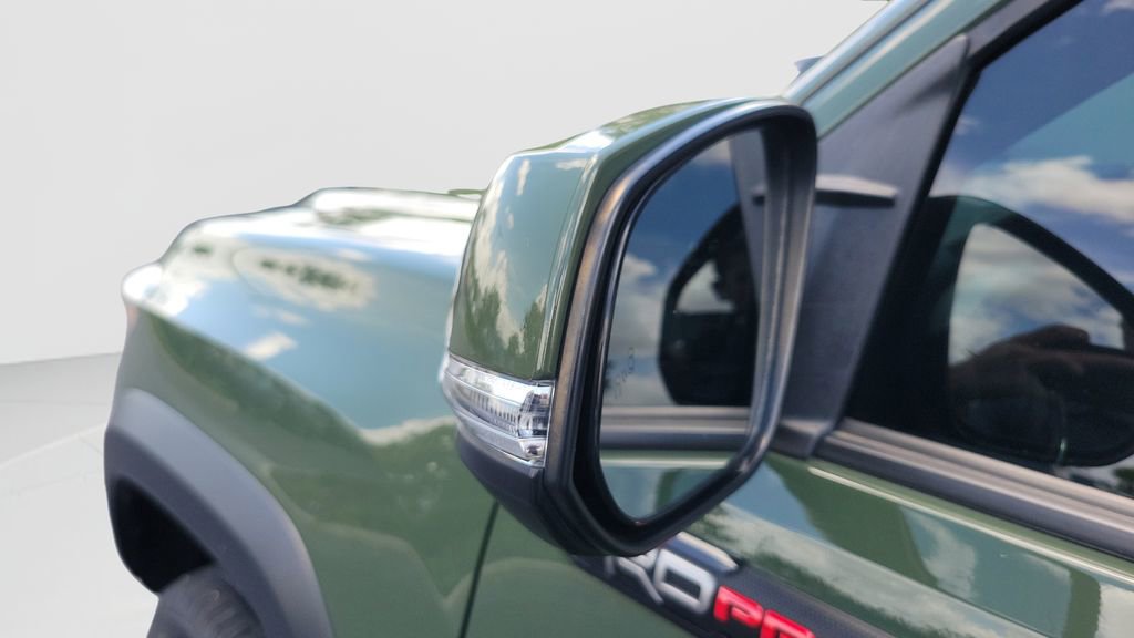 Used 2020 Toyota Tacoma TRD Pro AWD/4WD image 31