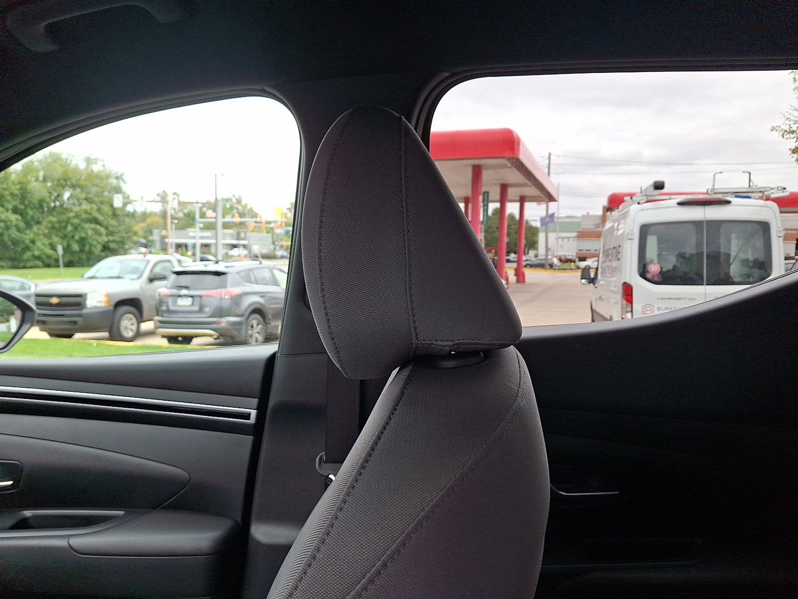 Certified 2022 Hyundai Santa Cruz SE image 17