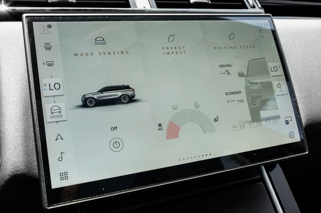 New 2026 Land Rover Range Rover Velar S AWD/4WD image 36