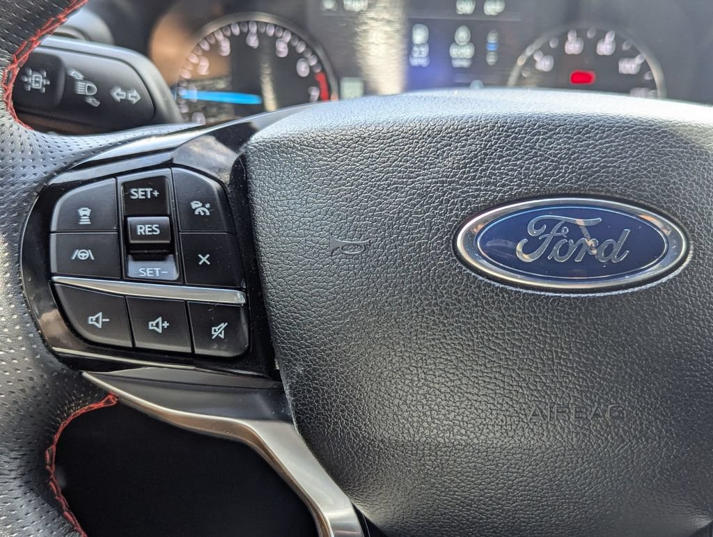 Used 2022 Ford Explorer ST-Line w/ Class IV Trailer Tow Package AWD/4WD image 15